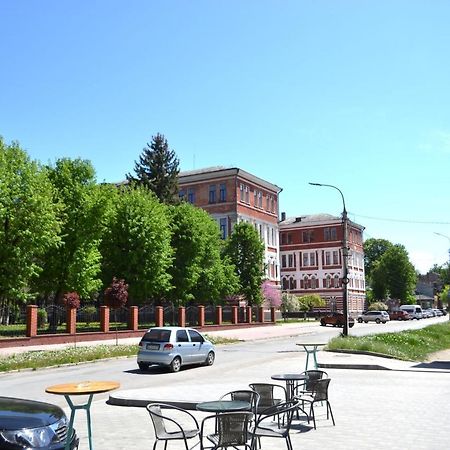Апартаменты Sunset Kamianets-Podilskyi Exterior foto